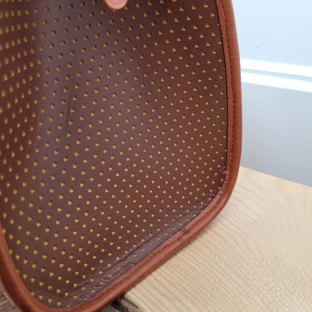 Dooney & Bourke Classic Satchel - Picture 9 of 16